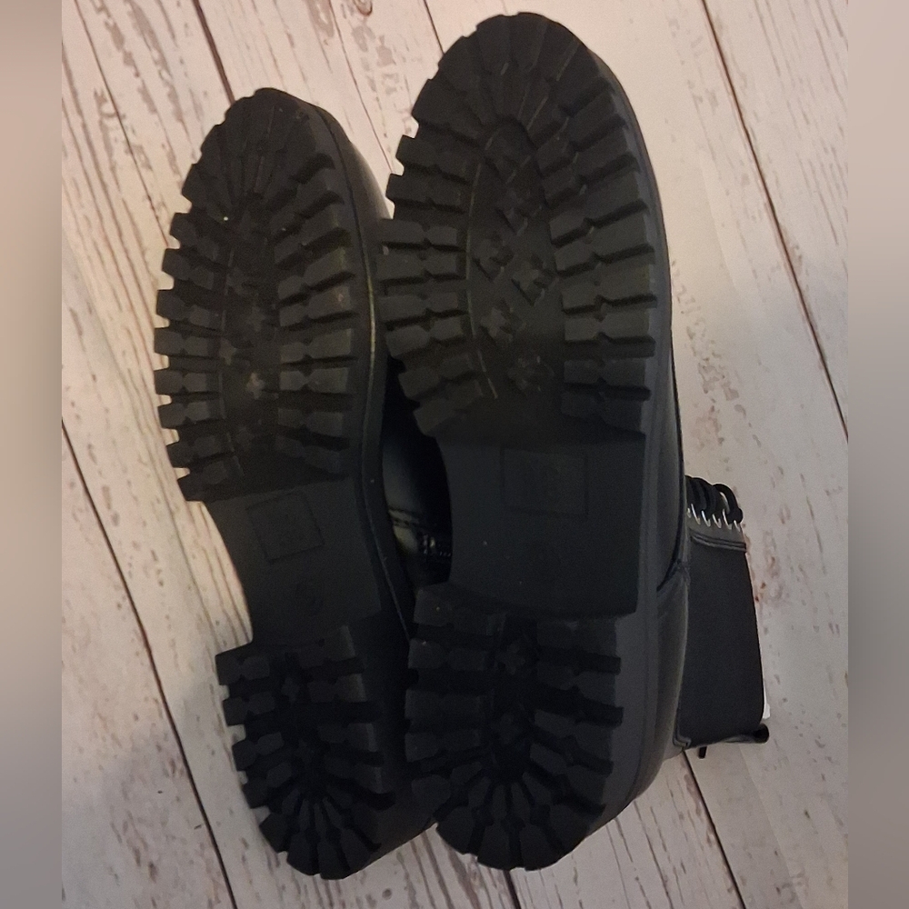 No Boundaries Black Vinyl And Fabric Lace-Up Combat Boots Size 9 - Picture 3 of 7